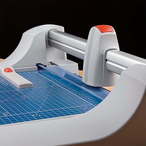 Dahle 444 Premium Rotary Trimmer