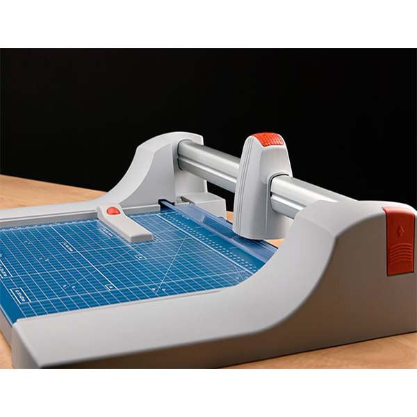 Dahle 446 Premium Rotary Trimmer